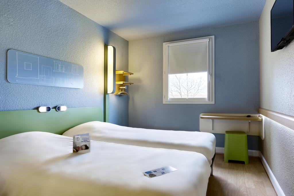Ibis Budget Cergy St Christophe Exterior photo